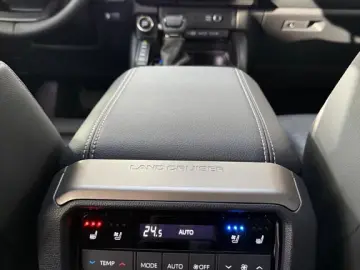Toyota Land Cruiser LC 250 - LOUNGE-MILD HYBRID