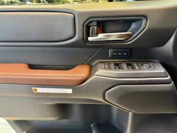 Toyota Land Cruiser LC 250 - LOUNGE-MILD HYBRID