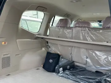 Toyota Land Cruiser LC300 ELEGANCE TwinTURBO
