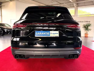 PORSCHE Cayenne Platinum Edition PANO BOSE LUFT RFK