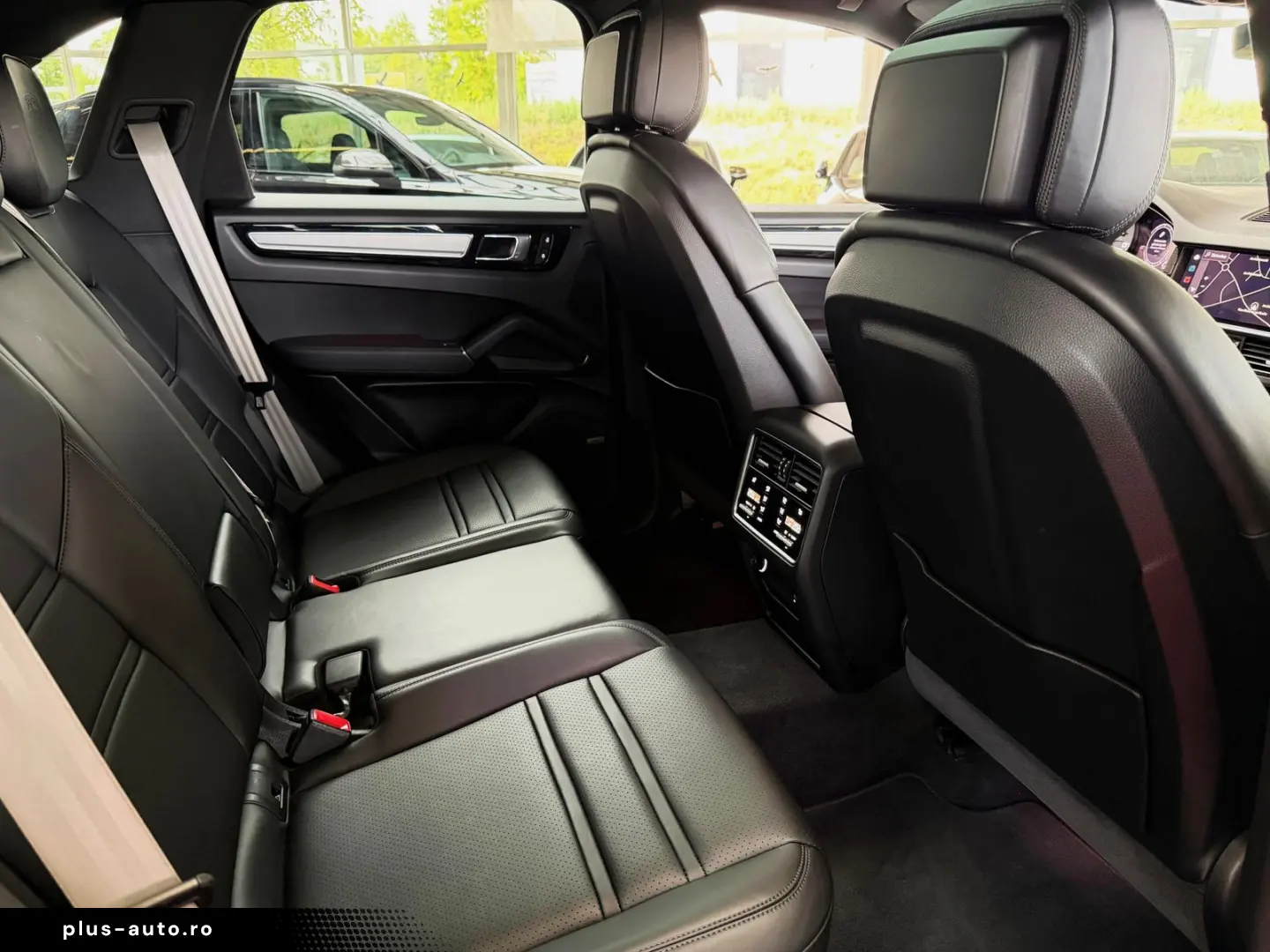 PORSCHE Cayenne Platinum Edition PANO BOSE LUFT RFK