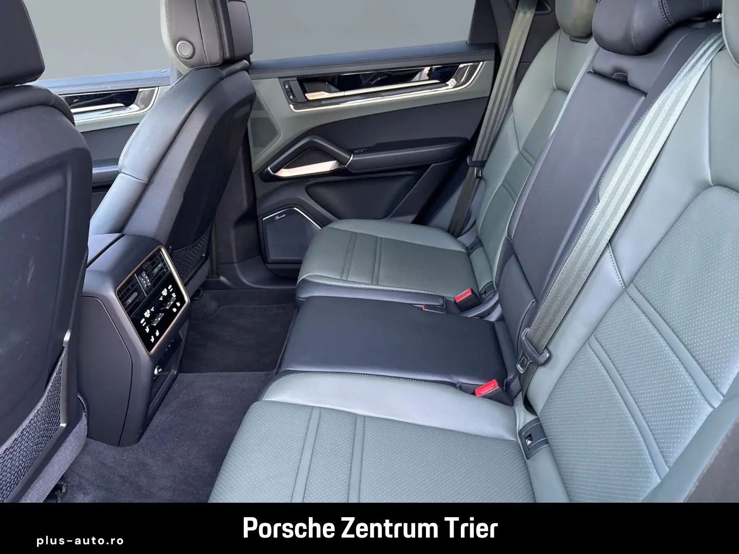 PORSCHE Cayenne S Burmester InnoDrive HA-Lenkung PASM