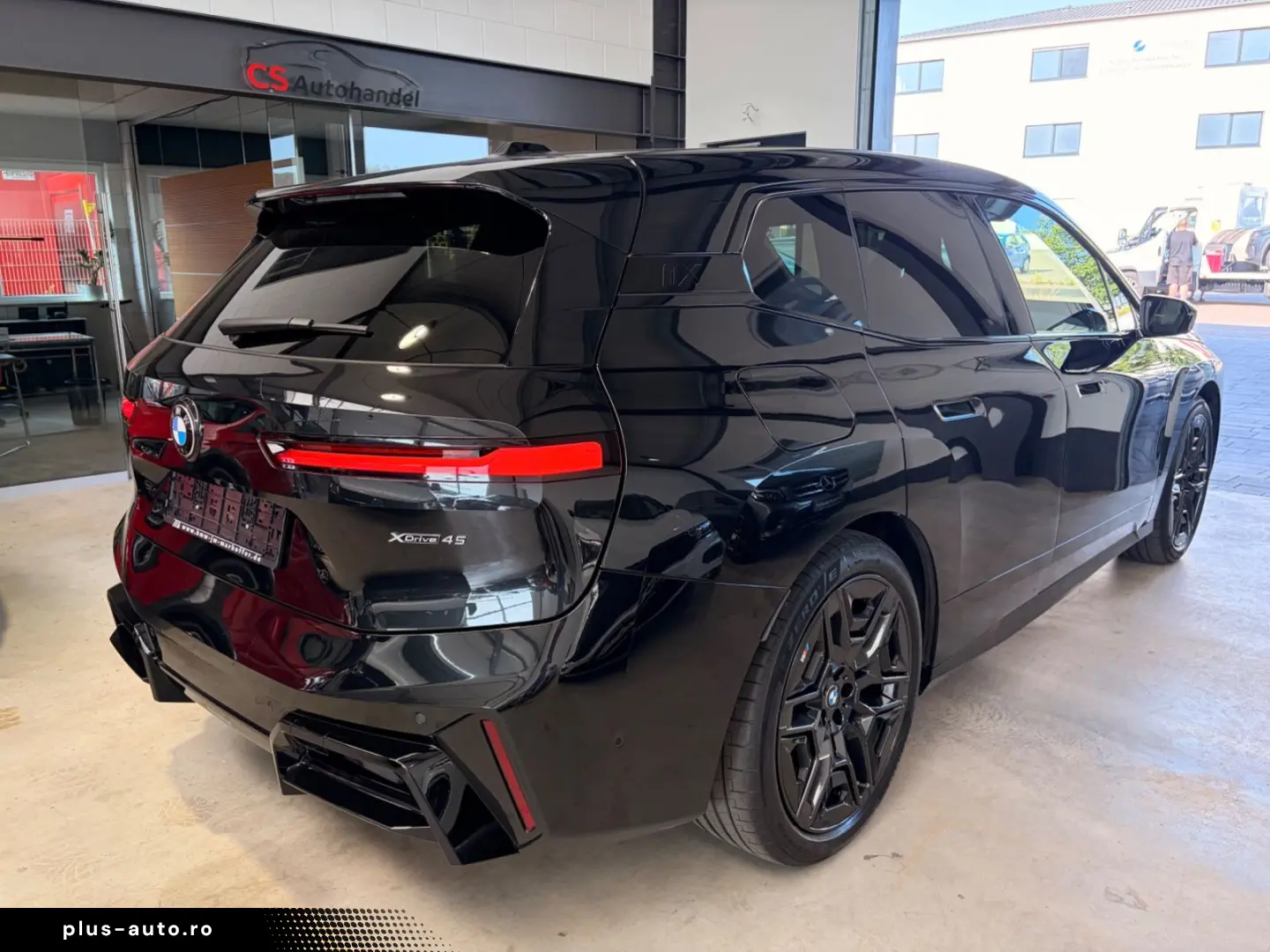 BMW iX xDrive45 MSport 22Z M AerodynamikrädLuftfeder
