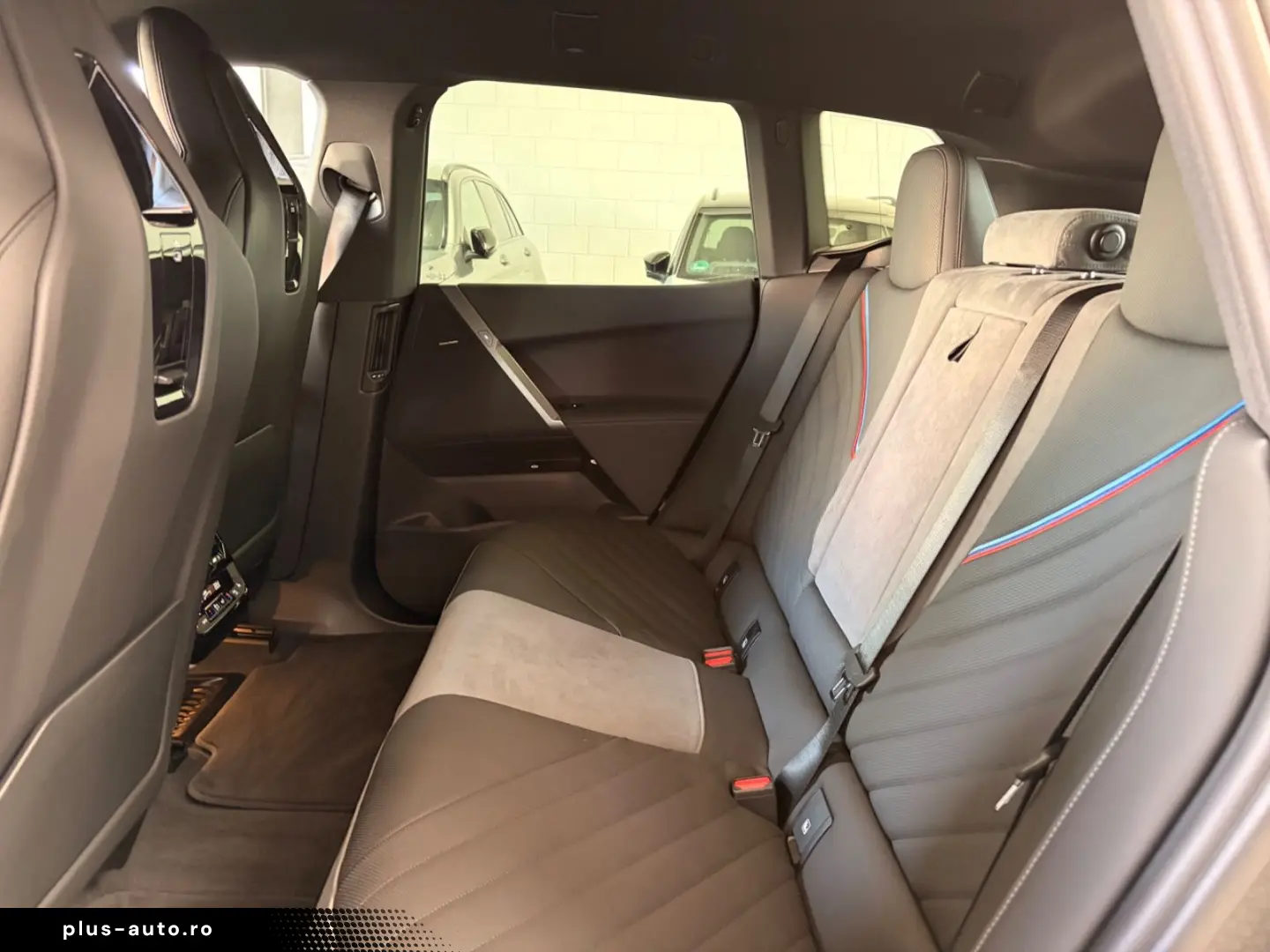 BMW iX xDrive45 MSport 22Z M AerodynamikrädLuftfeder