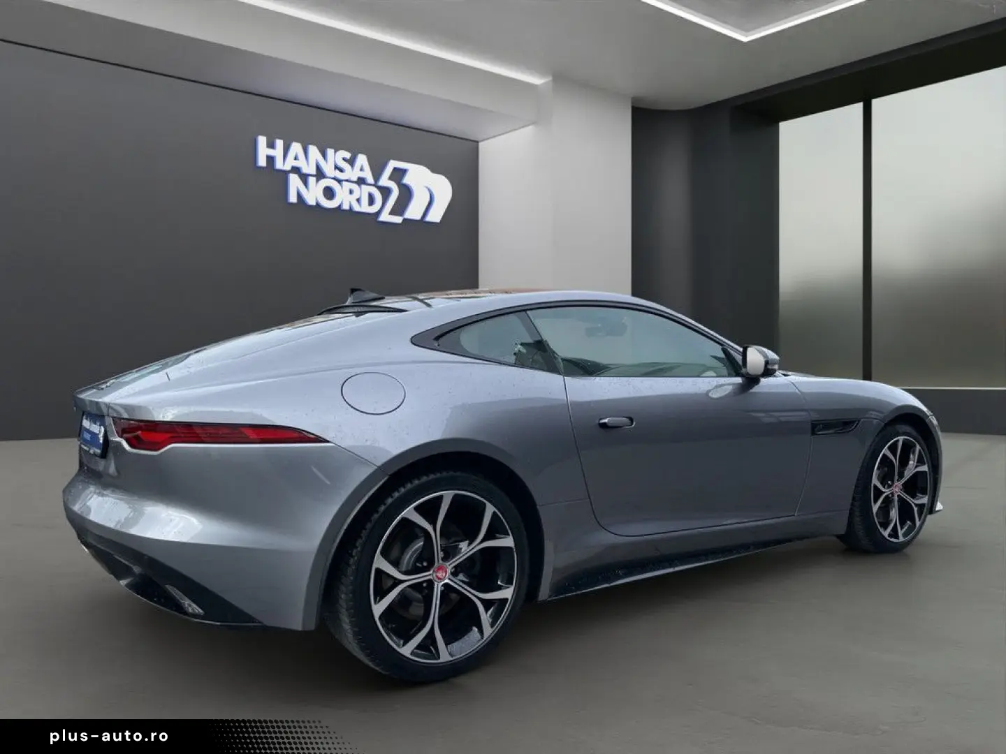 JAGUAR F-Type Coupe P300 R-Dyn. Black