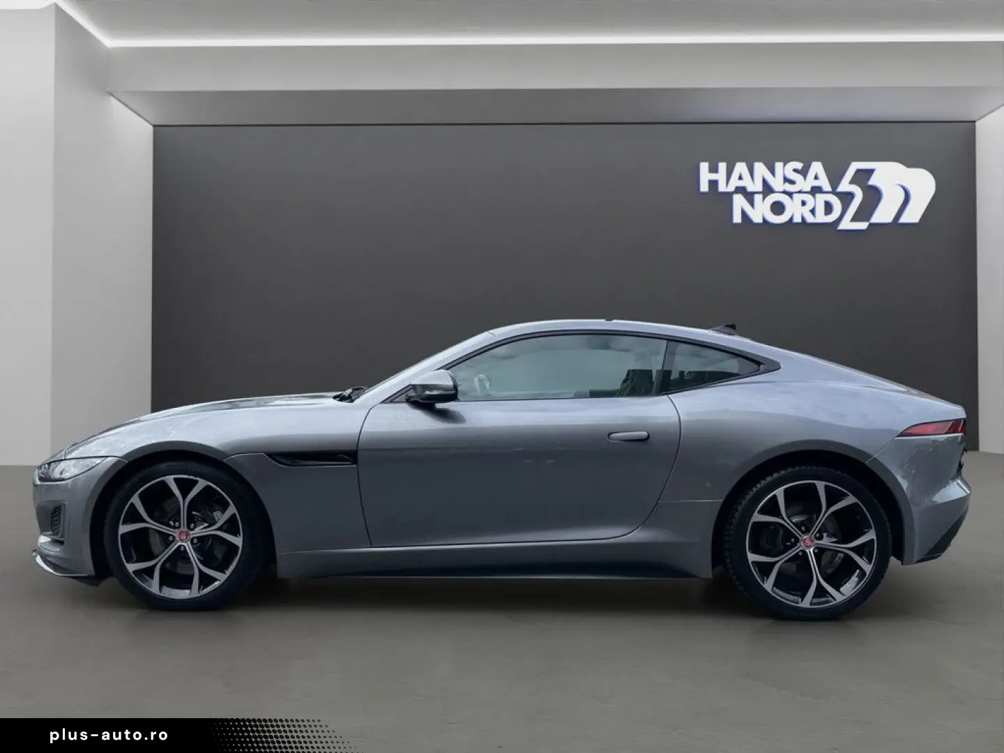 JAGUAR F-Type Coupe P300 R-Dyn. Black