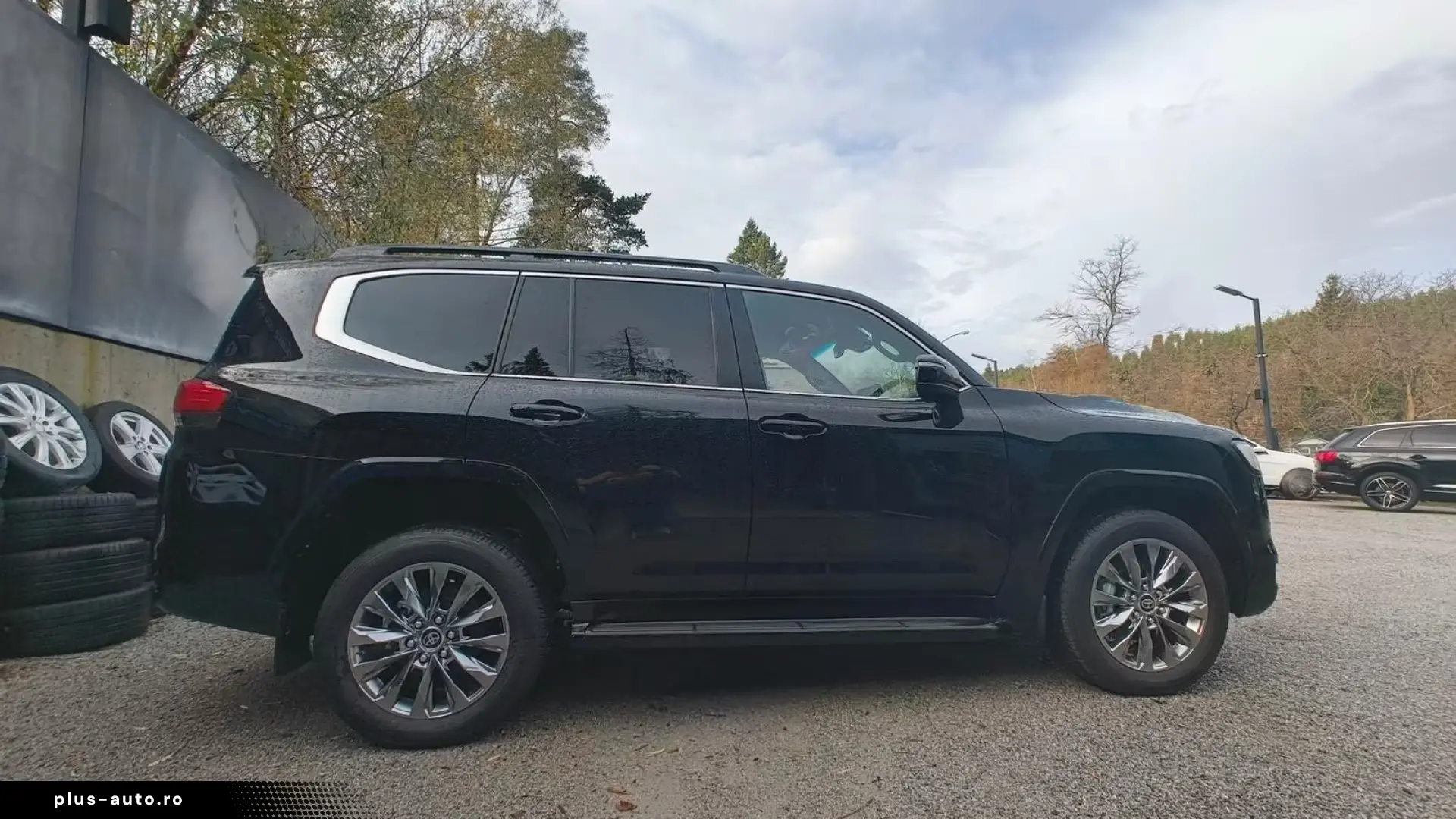 Toyota Land Cruiser LC300 PREMIUM MY2027