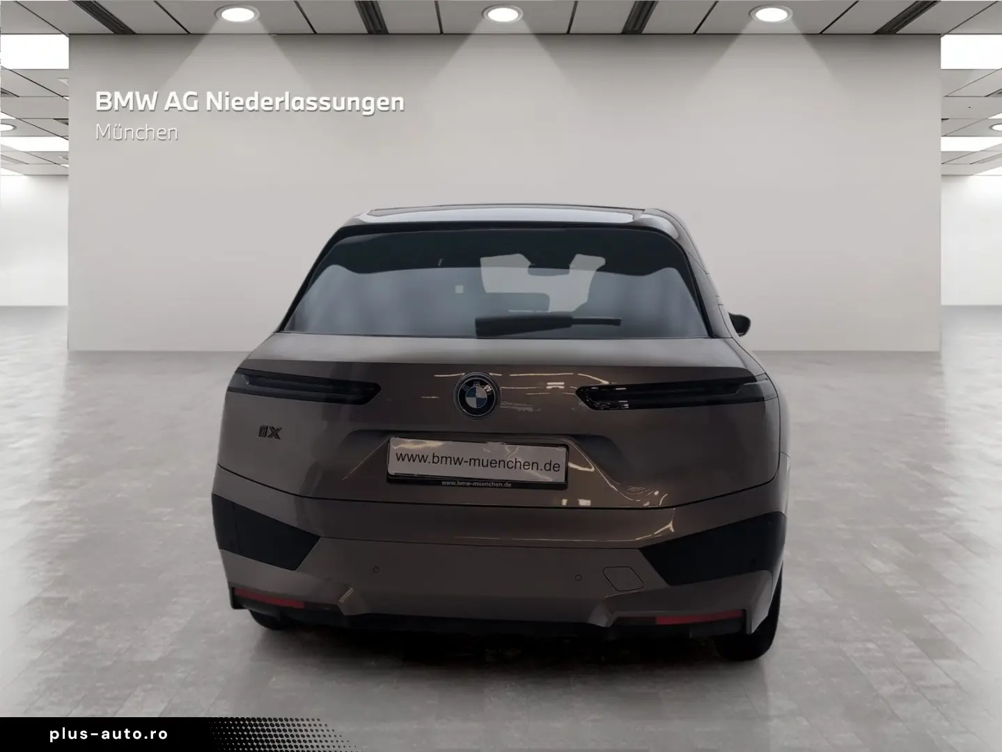 BMW iX M60 Bowers & Wilkins