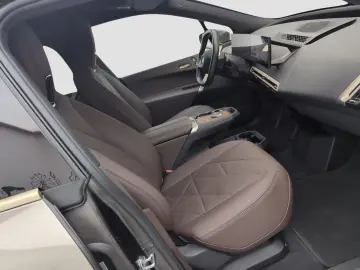 BMW iX M60 Bowers & Wilkins