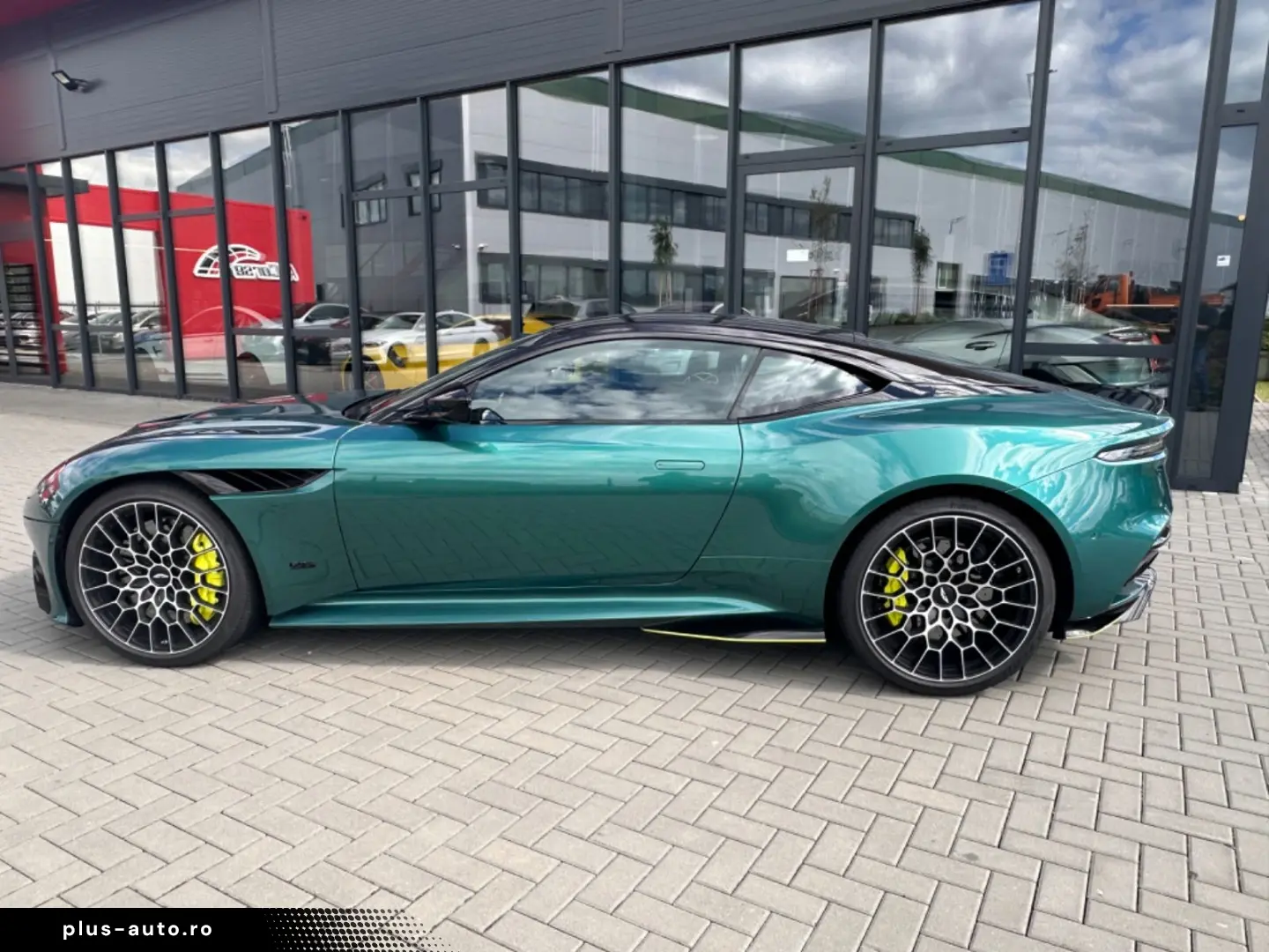 ASTON MARTIN DBS 5.2 V12 770 Ultimate PPF  full B&O