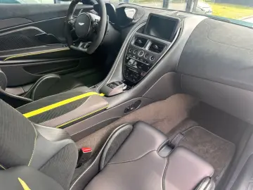 ASTON MARTIN DBS 5.2 V12 770 Ultimate PPF  full B&O