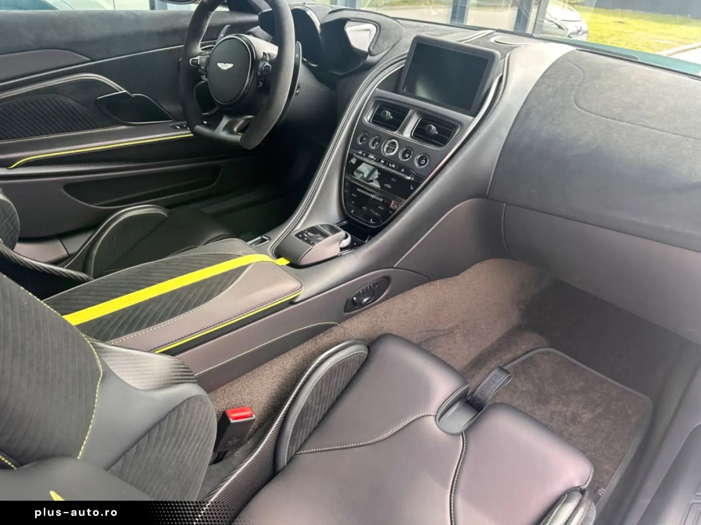 ASTON MARTIN DBS 5.2 V12 770 Ultimate PPF  full B&O