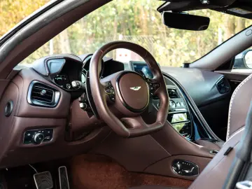 ASTON MARTIN DBS 5.2 V12.TITANIUM ABGASANLAGE.B&O