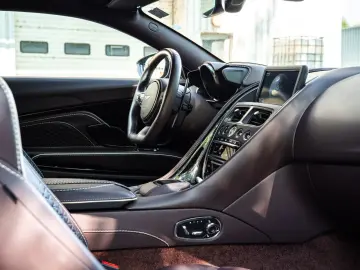 ASTON MARTIN DBS 5.2 V12.TITANIUM ABGASANLAGE.B&O