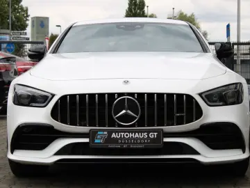 MERCEDES-BENZ AMG GT 43 4Matic