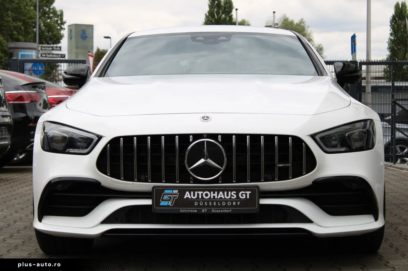 MERCEDES-BENZ AMG GT 43 4Matic