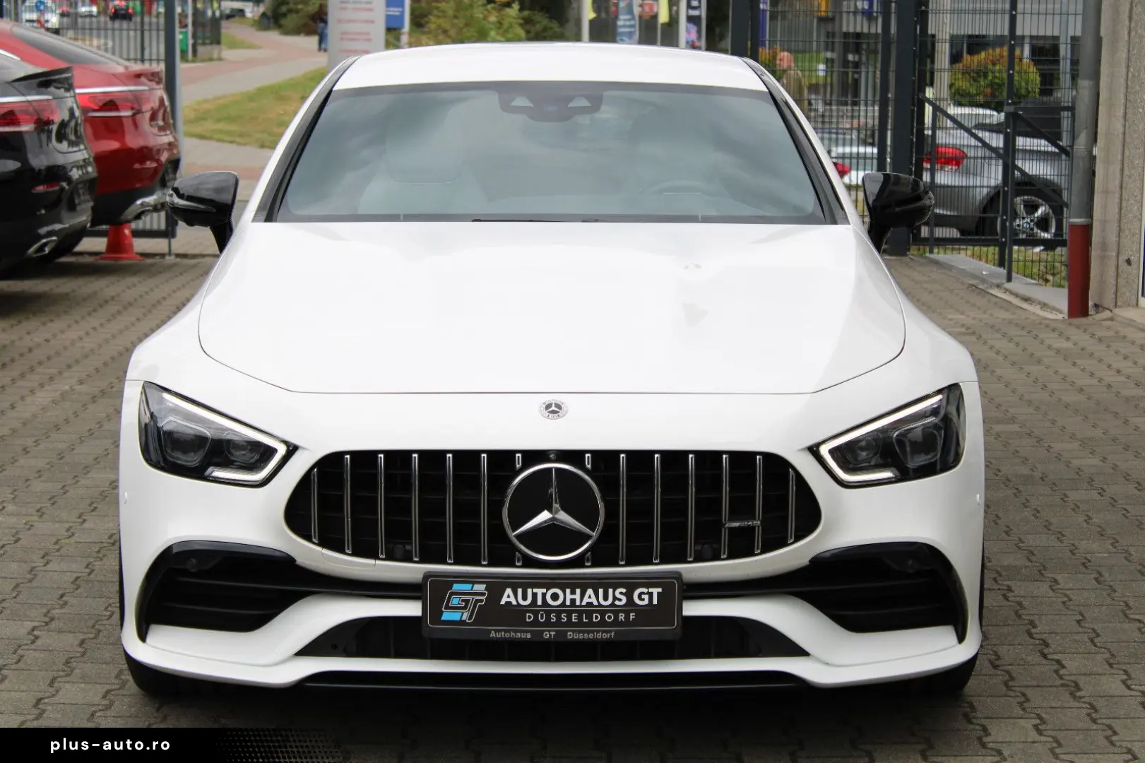 MERCEDES-BENZ AMG GT 43 4Matic