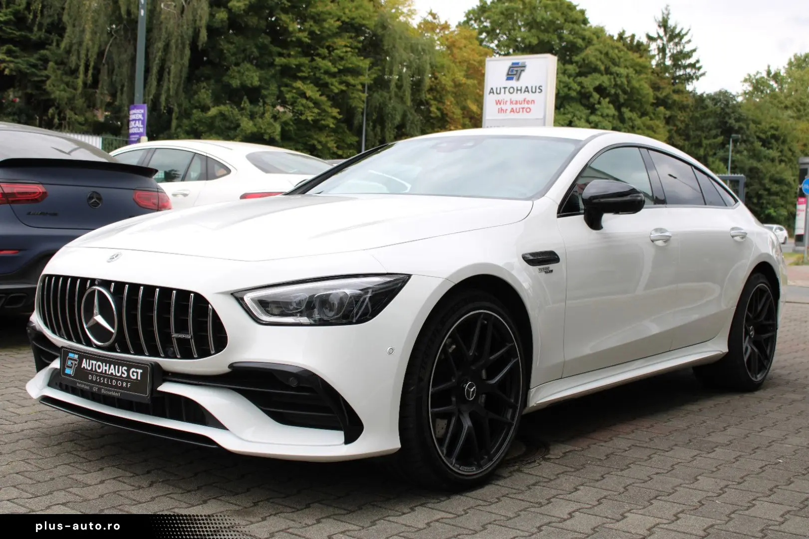MERCEDES-BENZ AMG GT 43 4Matic