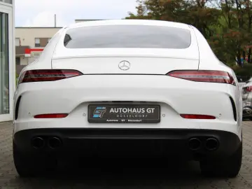 MERCEDES-BENZ AMG GT 43 4Matic
