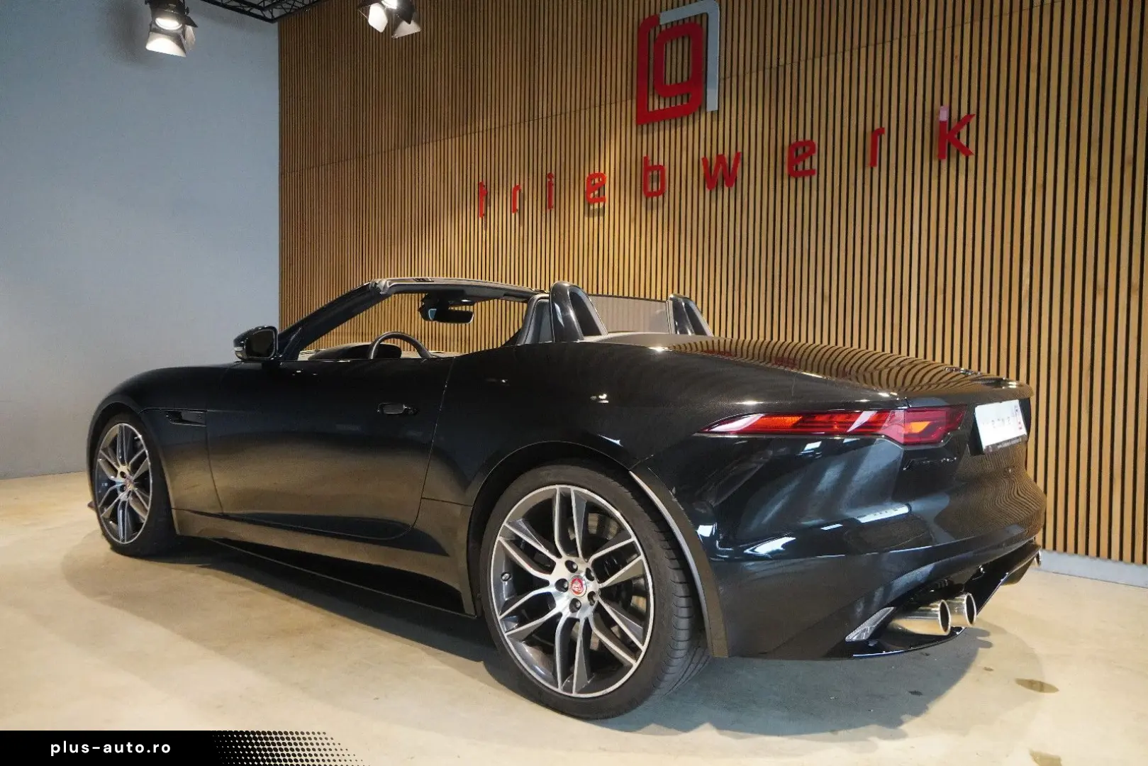 JAGUAR F-Type  V8  R-Dynamic AWD-BRD-U-Frei-Balck Pack