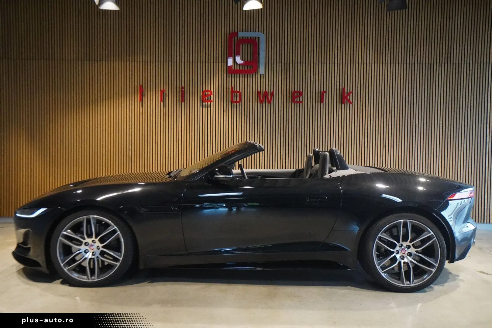 JAGUAR F-Type  V8  R-Dynamic AWD-BRD-U-Frei-Balck Pack
