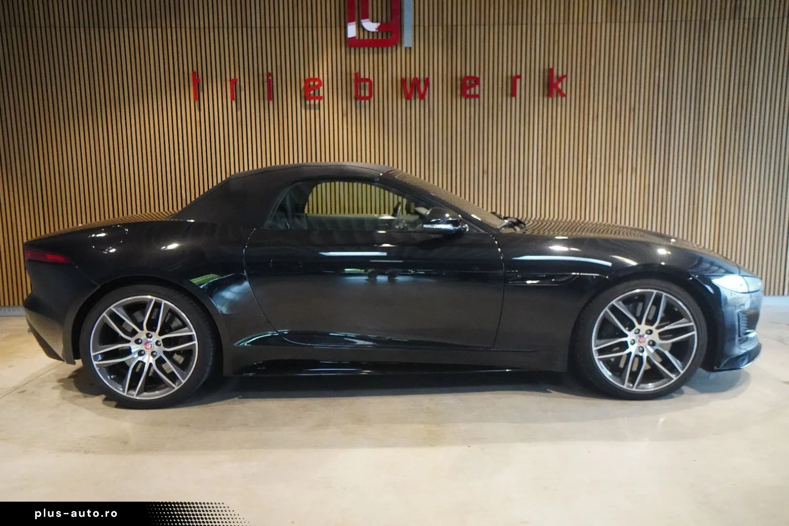 JAGUAR F-Type  V8  R-Dynamic AWD-BRD-U-Frei-Balck Pack