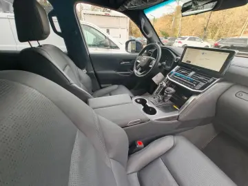 Toyota Land Cruiser LC300 PREMIUM MY2027