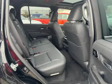 Toyota Land Cruiser LC300 Premium ZX Mod