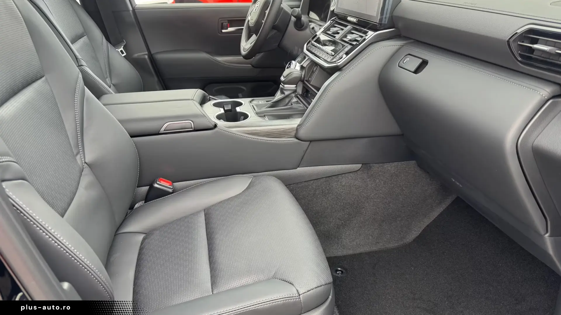 Toyota Land Cruiser LC300 Premium ZX Mod
