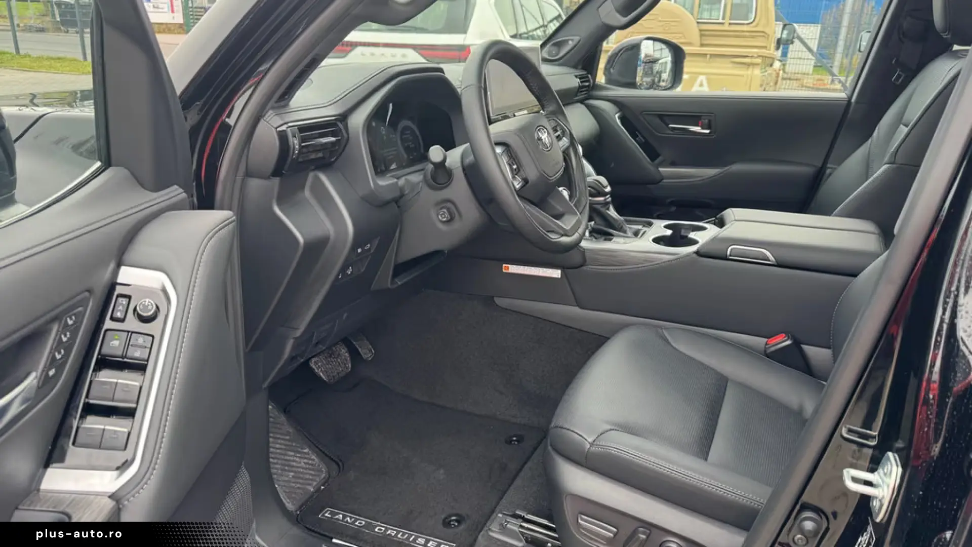 Toyota Land Cruiser LC300 Premium ZX Mod
