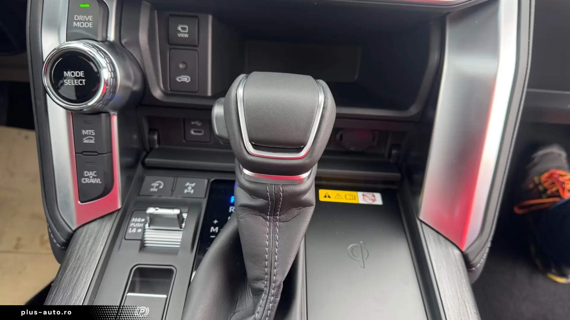 Toyota Land Cruiser LC300 Premium ZX Mod