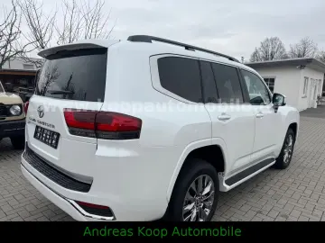 Toyota Land Cruiser LC300 Premium ZX Mod 2026
