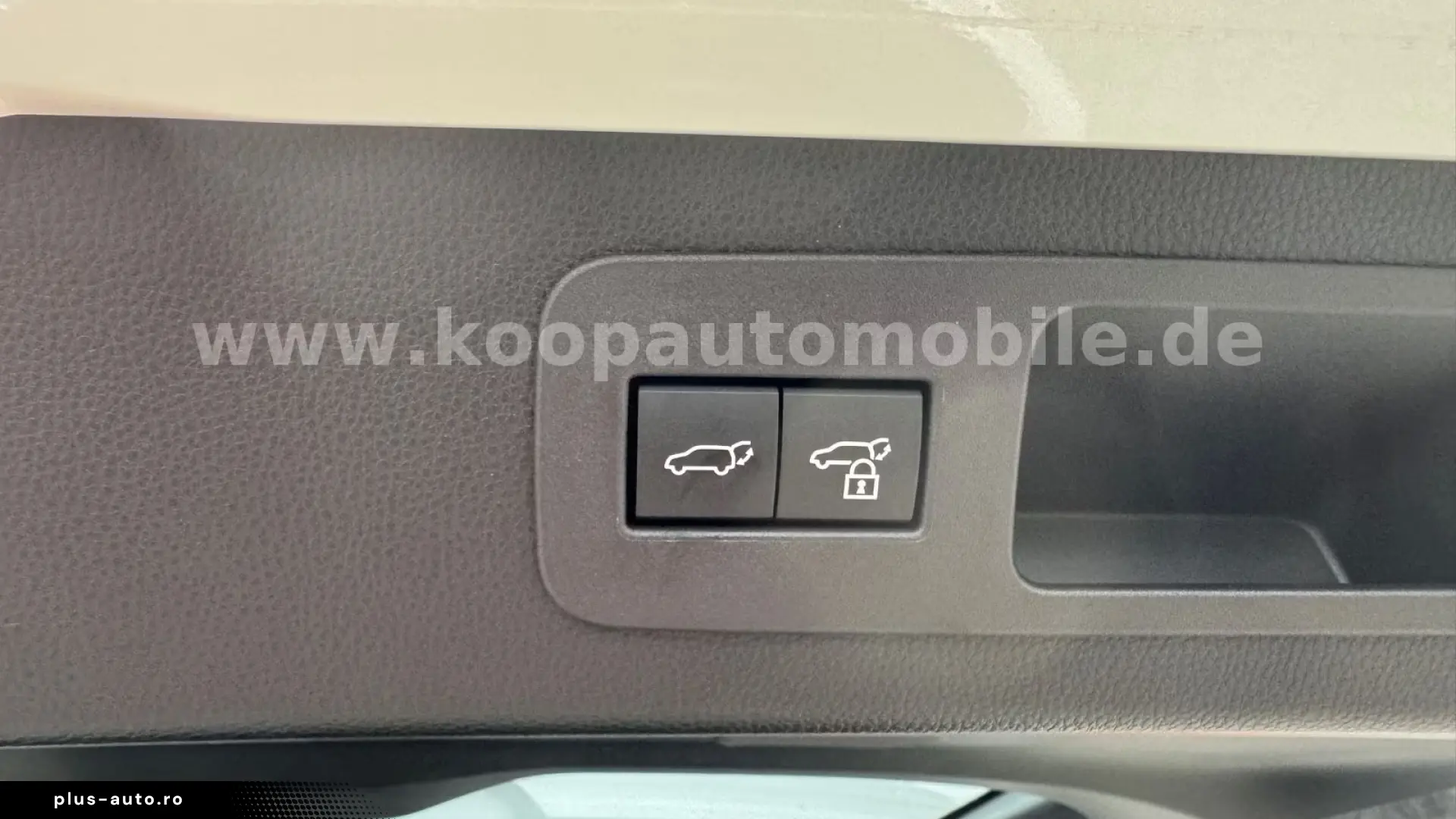 Toyota Land Cruiser LC300 Premium ZX Mod 2026