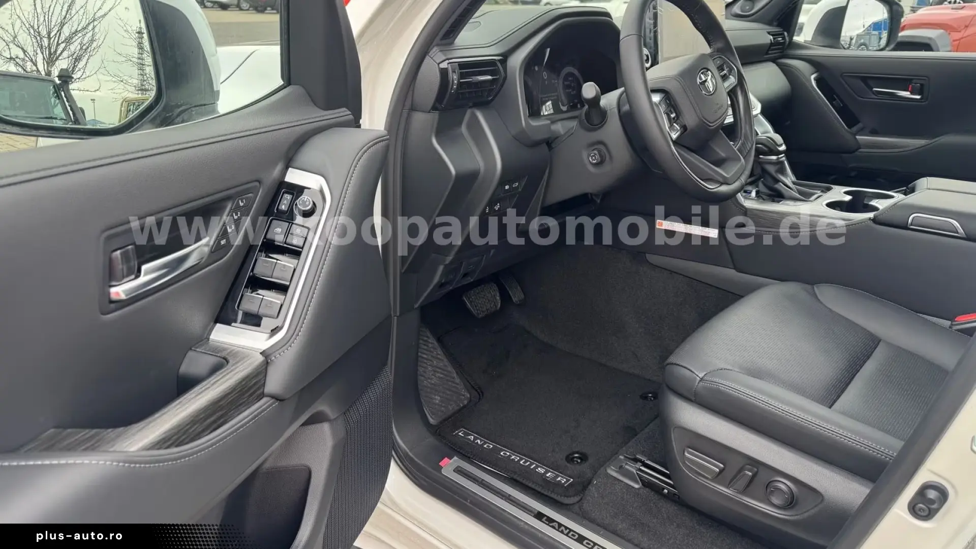 Toyota Land Cruiser LC300 Premium ZX Mod 2026