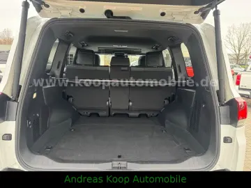 Toyota Land Cruiser LC300 Premium ZX Mod 2026