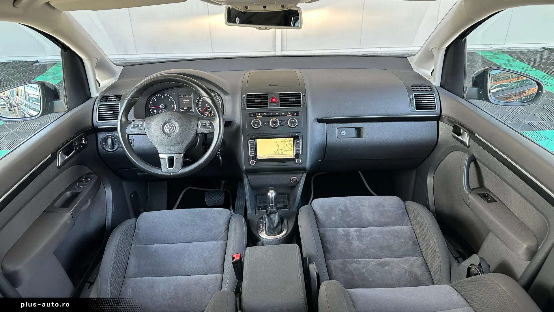 Volkswagen Touran 2.0 Diesel 177 CP An 2014