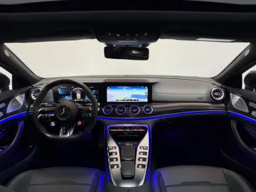 MERCEDES-BENZ AMG GT 43 4Matic  Burmester 360