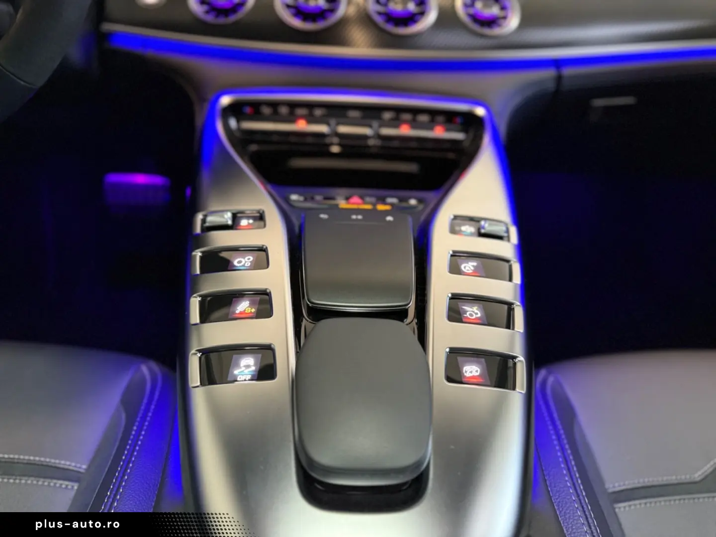 MERCEDES-BENZ AMG GT 43 4Matic  Burmester 360