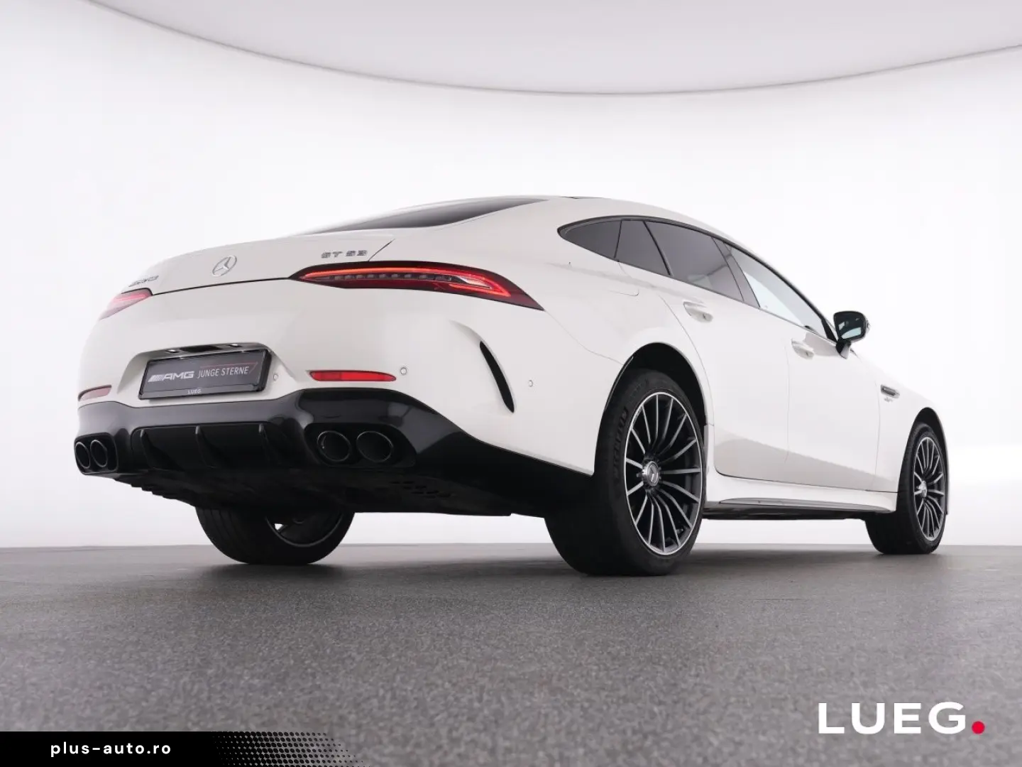 MERCEDES-BENZ AMG GT 53  Burmaister MBeam V8Style