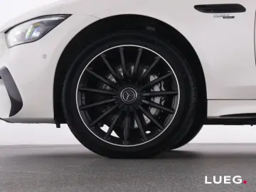 MERCEDES-BENZ AMG GT 53  Burmaister MBeam V8Style
