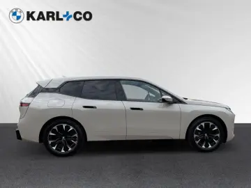 BMW iX 45 xDrive M Sport