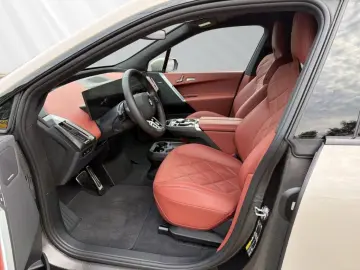 BMW iX 45 xDrive M Sport