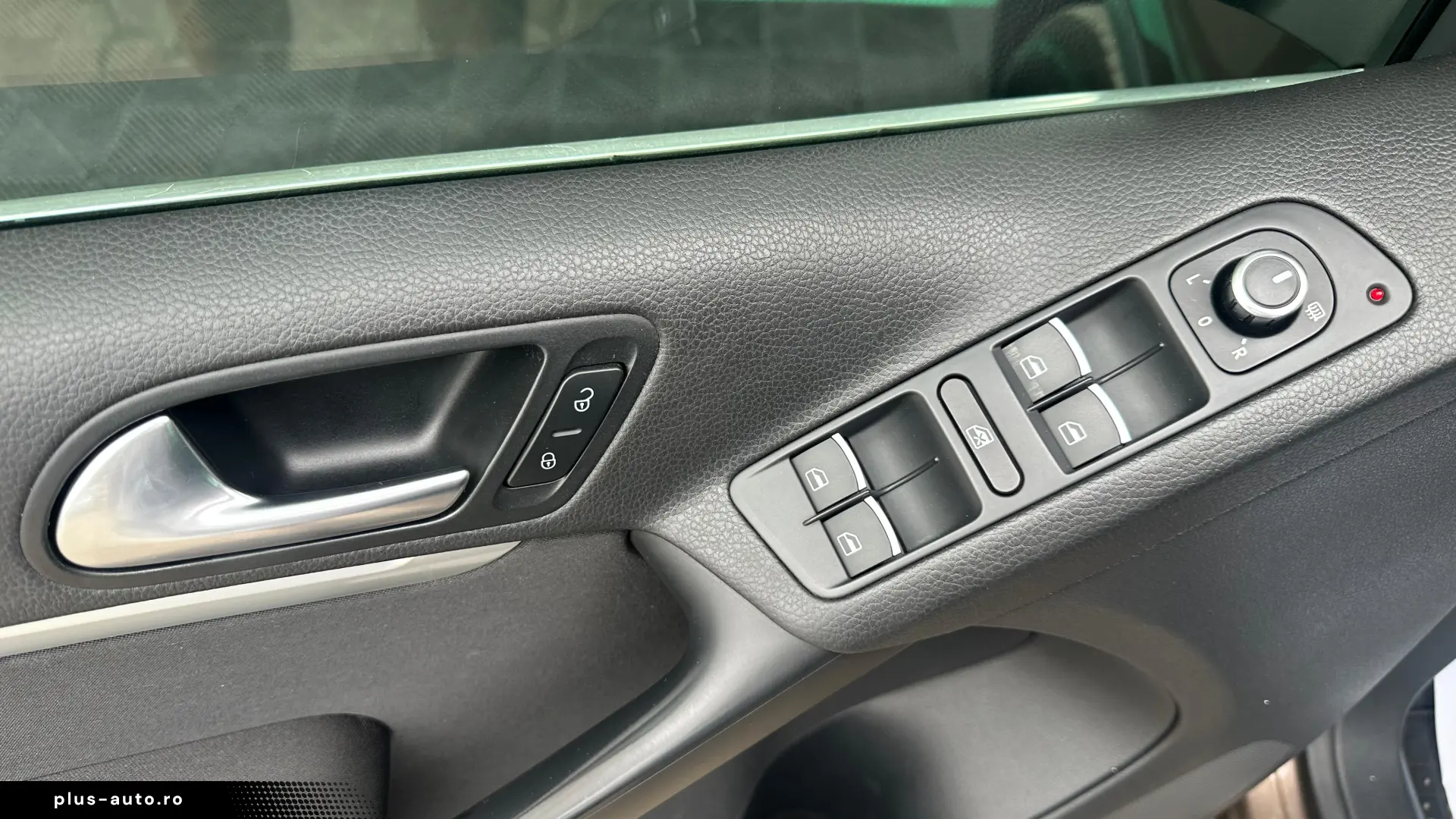 Volkswagen Tiguan 2.0 Diesel 140 CP An 2014
