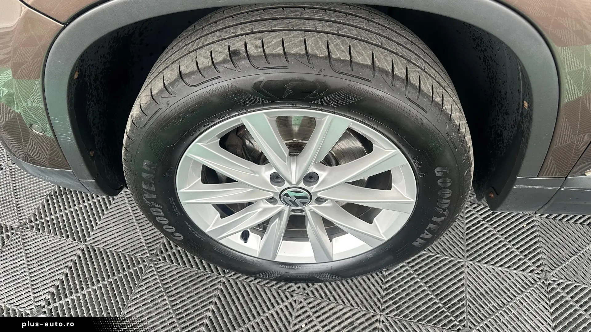 Volkswagen Tiguan 2.0 Diesel 140 CP An 2014