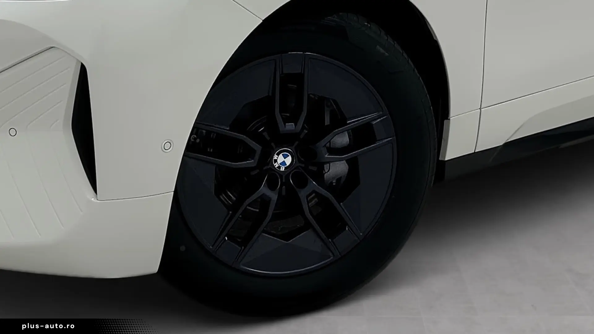 BMW iX xDrive45