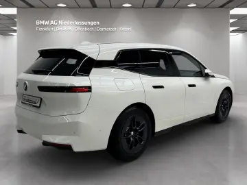BMW iX xDrive45