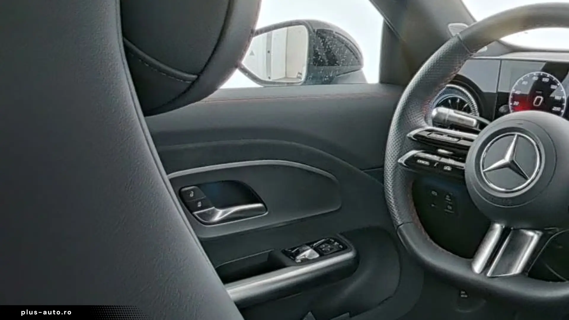 Mercedes-Benz CLA 250 - electric