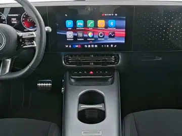 Mercedes-Benz CLA 250 - electric