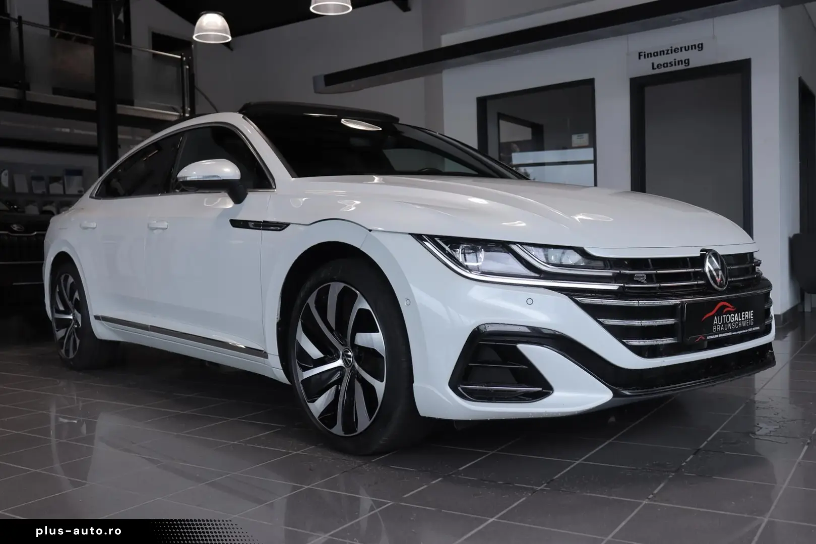 VW Arteon 1.4 TSI DSG R-LINE eHybrid  PANO MATRIX