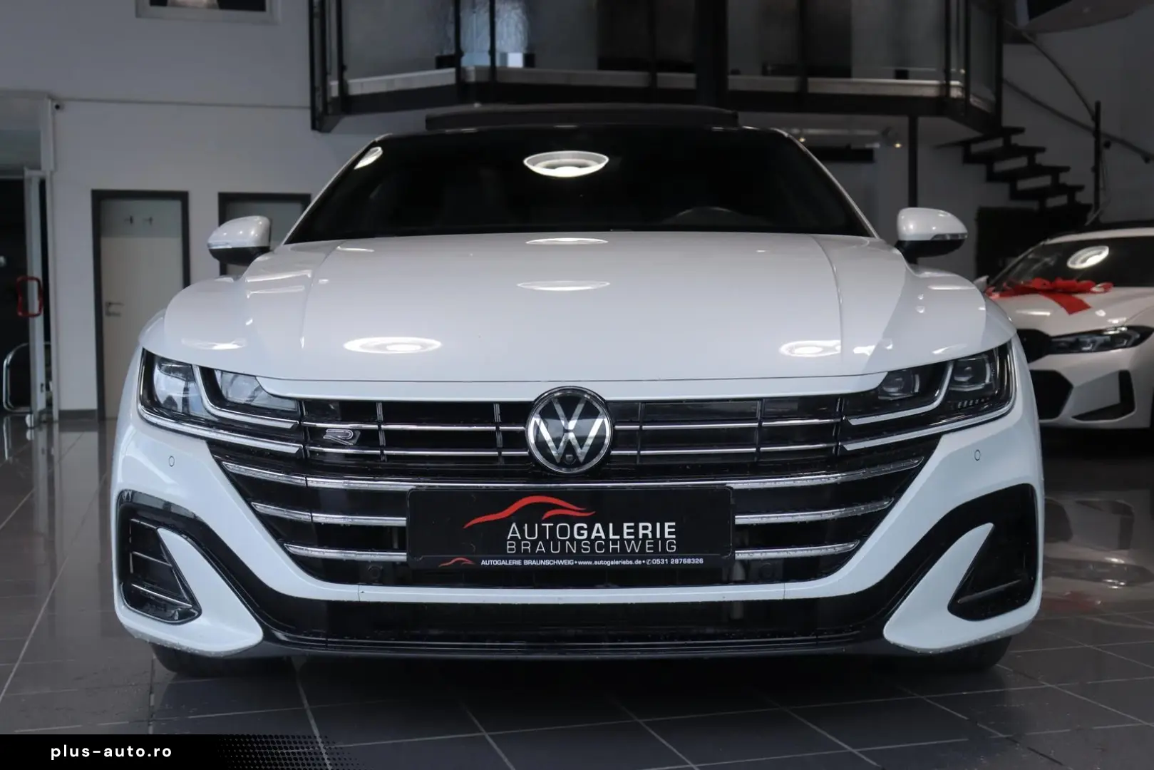 VW Arteon 1.4 TSI DSG R-LINE eHybrid  PANO MATRIX